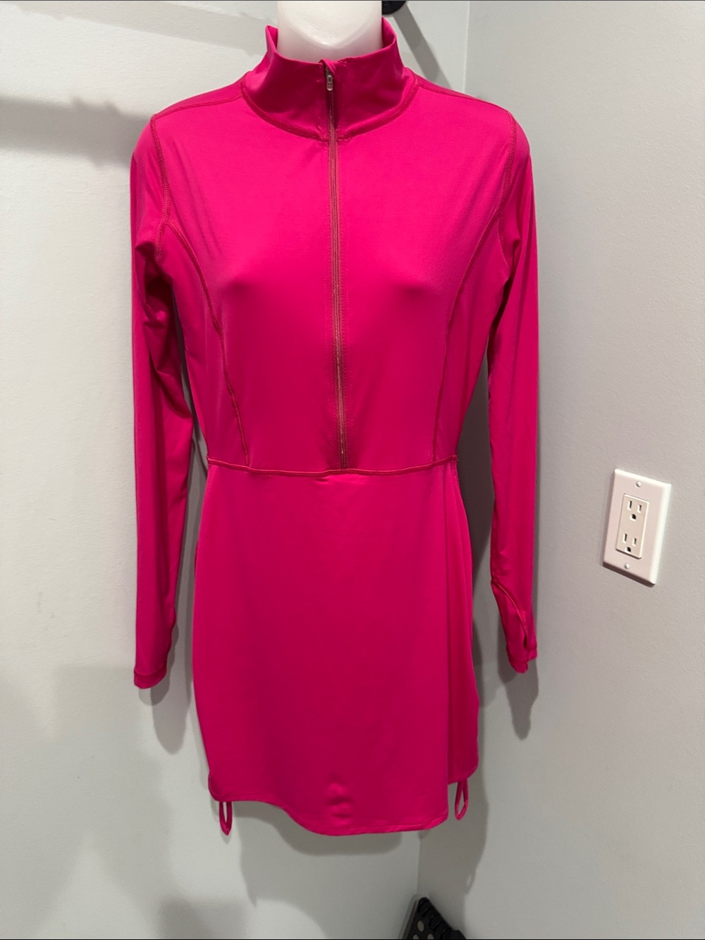 Women's Hot Pink Long-Sleeve Zip-Front Active Dress NWOT